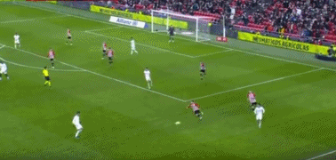 有碍拜仁续约，记者：因巴黎和皇马的兴趣，于帕德转身价上涨